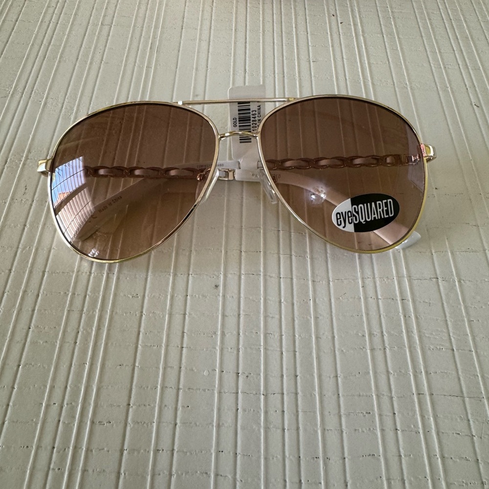 Francesca’s collections aviator sunglasses